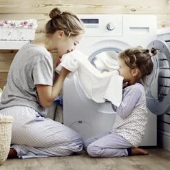 Omo Vloeibaar Wasmiddel Wit - 100 Wasbeurten - Grootverpakking 15 Omo Vloeibaar Wasmiddel Wit - 100 Wasbeurten - Grootverpakking -Huishoudelijke Artikelen Winkel 1200x1200 18