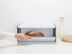 Brabantia Broodtrommel - Met Klepdeksel - White -Huishoudelijke Artikelen Winkel 1200x900 17