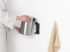 Brabantia NewIcon Wandprullenbak - 3 L - Matt Steel 24 Brabantia NewIcon Wandprullenbak - 3 L - Matt Steel -Huishoudelijke Artikelen Winkel 1200x900 37