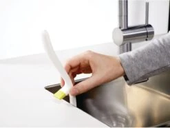 Joseph Joseph Edge Vaatwasborstel - Met Ingebouwde Gootsteensteun - Antraciet 13 Joseph Joseph Edge Vaatwasborstel - Met Ingebouwde Gootsteensteun - Antraciet -Huishoudelijke Artikelen Winkel 1200x904