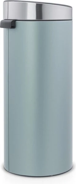 Brabantia Touch Bin Prullenbak - 30 L - Metallic Mint / Matt Steel Fingerprint Proof Deksel 11 Brabantia Touch Bin Prullenbak - 30 L - Metallic Mint / Matt Steel Fingerprint Proof Deksel -Huishoudelijke Artikelen Winkel 499x1200